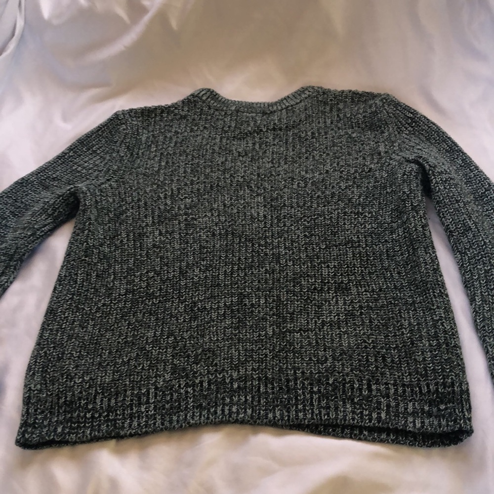 Basic grey pullover sweater - Picture 8 of 8